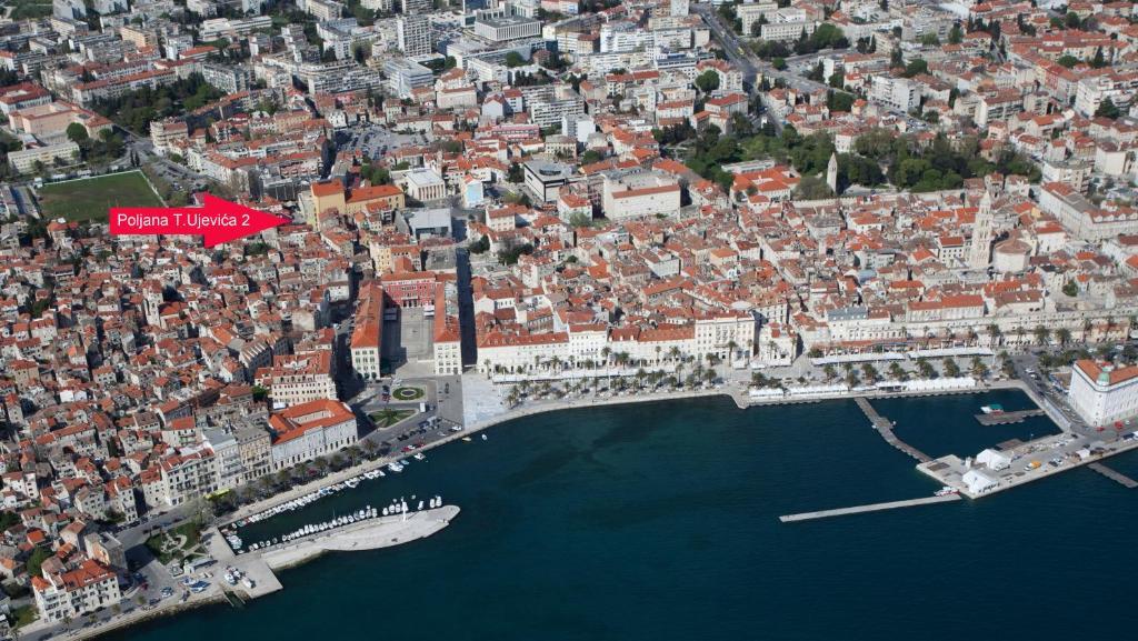 Split Theatre Apartments Zimmer foto